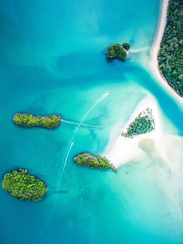 Bird's eye view of islands