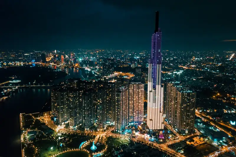 City building photo