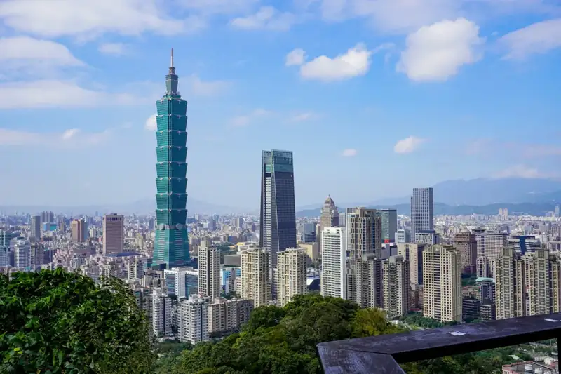 City skyline under blue sky during daytime
